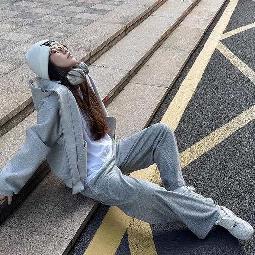 25年新款【喵小仟 加绒直筒糯米裤】弹力高腰 垂感遮肉 柔软面料 高腰阔腿版型 加绒加厚 密实保暖 商品图6