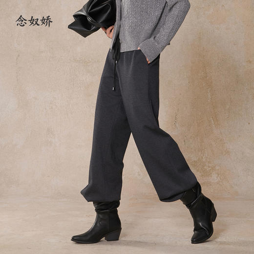 【商场同款】CNT5017  “ 2色暖绒长腿裤  ”细腻的绒毛层有效锁温 自在无拘直筒裤型 商品图1