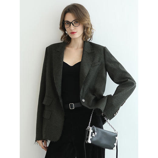 COCOBELLA质感通勤羊毛外套2025女秋冬时尚毛边OL西装SI1260 商品图3