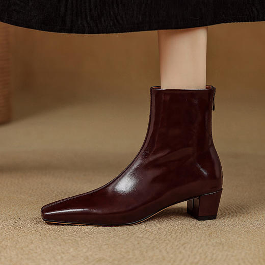 【预售5天】极简百搭小方头粗跟短靴新款秋冬加绒保暖中跟瘦瘦马丁靴SLLK&sl-7970 商品图2