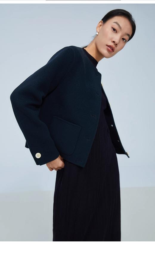 pure touch女士短外套100%绵羊毛圆领设计感减龄时尚上衣2024春新 券后 ¥ 697 优惠前 ¥ 940 已售 3 商品图3