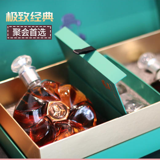 丘吉尔1941纪念版XO白兰地 | 1L*2支，清仓捡漏，礼盒包装！内附收藏证书+还送两个转转杯！ 商品图4