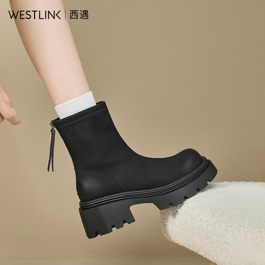 西遇厚底瘦瘦靴女新款秋冬复古小个子增高马丁靴黑色圆头短靴V2257272 商品图1