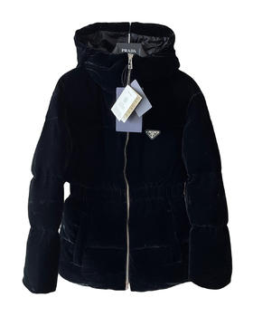 女款修身丝绒连帽羽绒服he020