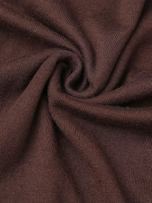 米白色半高领铆钉装饰针织衫 复古风灯笼袖宽松毛衣 春秋季小众设计感显瘦女式上衣 商品图4