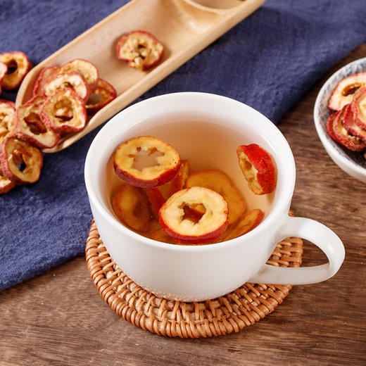 甄选 山楂干180g罐装 商品图3