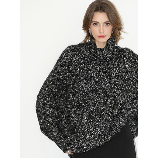 COCOBELLA时尚高领混色毛衣女冬蝙蝠袖软糯宽松针织衫MZ3282 商品图2