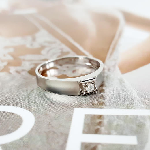 【天然正品】AU750白金经典简约0.043克拉钻石戒指16.5号（戒圈可改）女士211025TJ17 特价：2380元 商品图2
