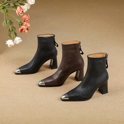 【预售5天】8cm秋冬金属头牛皮复古后拉链软皮瘦瘦高跟时装靴女粗跟加绒短靴XME&898-830 商品图4