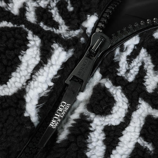 【超惠秒】Versace 范思哲 男女通款 品牌字母logo印花仿羊羔绒材质款保暖舒适百搭外套10928 商品图6