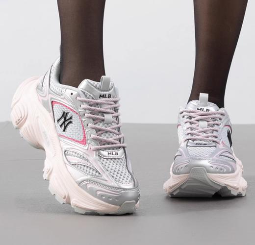 【春季焕新 奥莱直发】MLB赛博老爹鞋男女同款 厚底增高休闲鞋 潮流时尚运动风 舒适百搭复古运动鞋 商品图4