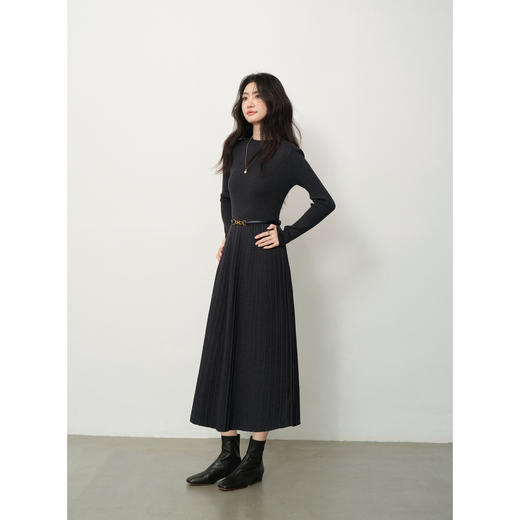 鹿向南「祈愿少女」法式气质灰色针织连衣裙女2025秋冬显瘦打底裙 商品图1