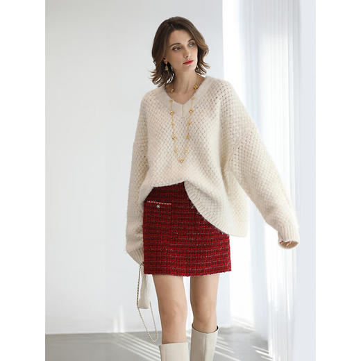 COCOBELLA设计感编织风白色V领毛衣女25秋冬气质针织衫MZ3248 商品图2