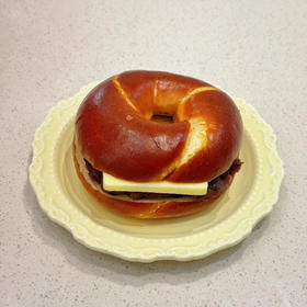 红豆黄油碱水包