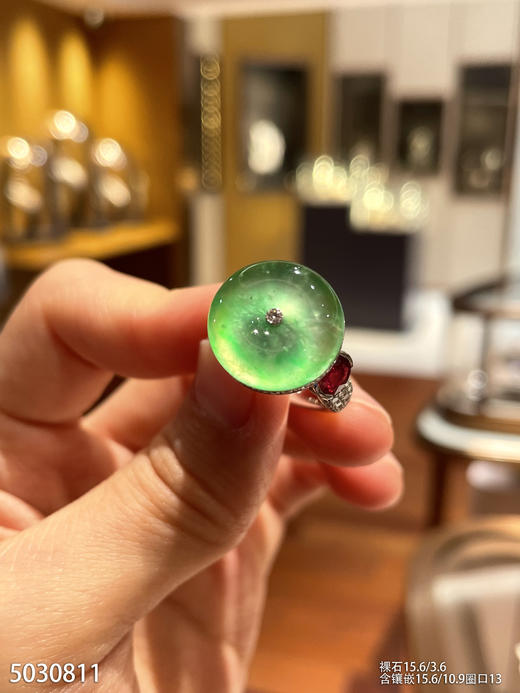 玻璃种木那平安扣戒指【5030811】具体价格微信咨询 商品图1