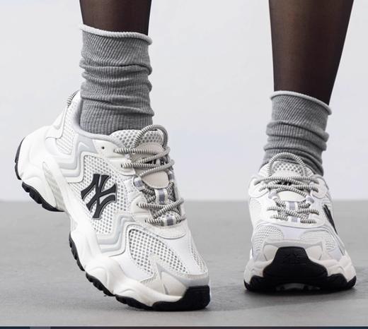 【春季焕新 奥莱直发】MLB赛博老爹鞋男女同款 厚底增高休闲鞋 潮流时尚运动风 舒适百搭复古运动鞋 商品图3