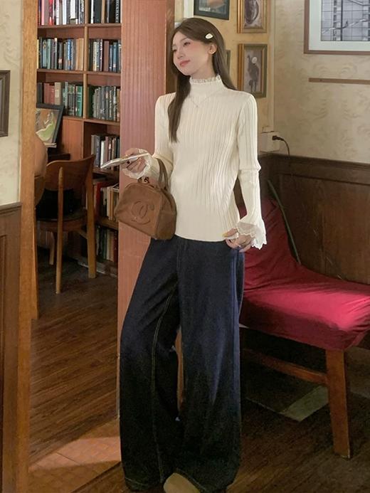 <曾小咸推荐> 蕾丝花边拼接半高领打底衫 日常89.99/件 活动价69.99/件！【预售款，预计3-15天发货】 商品图6