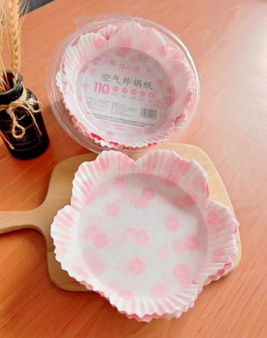 💥华小贝樱花空气炸锅纸：颜值与安心，一张纸全搞定 ——【华小贝樱花空气炸锅纸🌸】，家里的空气炸锅，📣最近被一张纸“盘活”了，省了洗锅的烦恼，！ 商品图1