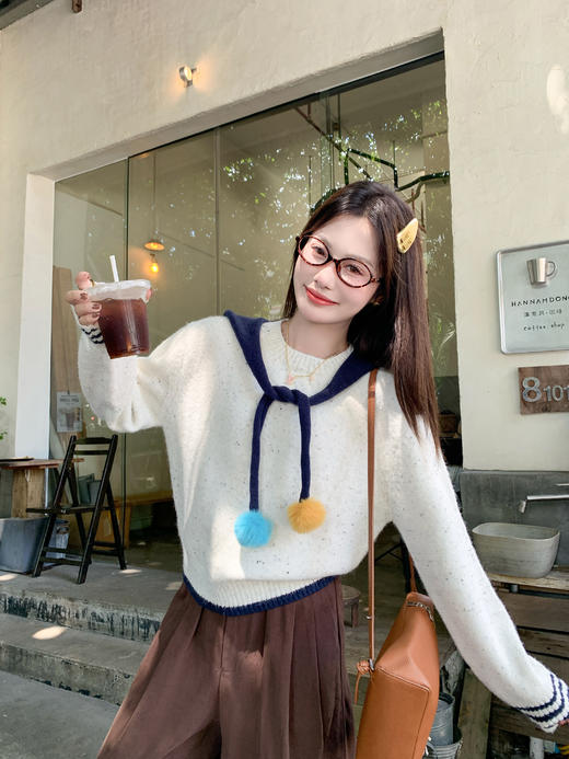 【189元任选2件】现货！米白色带蓝色披肩毛衣 商品图10