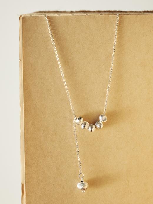 鹿鹿推荐·银色流苏小圆珠ins简约项链 商品图0