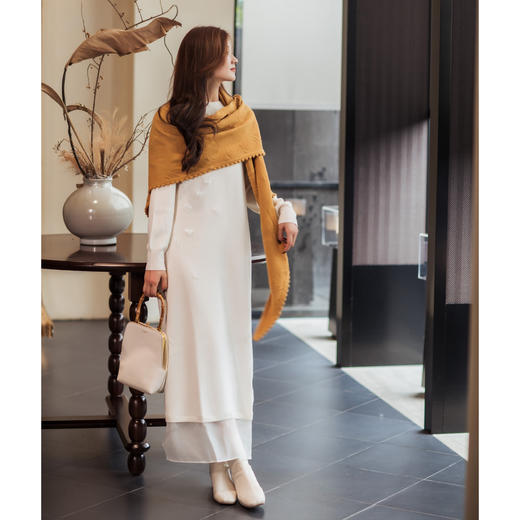 【林栖设计小店】（预售1.3）山茶知雾系列毛织连衣裙拼桑蚕丝飞片飘逸立体花朵2025秋冬新款长裙女1954082 商品图3