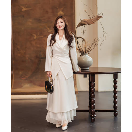 【林栖设计小店】【手工绣花】假两件连衣裙钉珠国风2026早春新款长裙子女1961036 商品图1