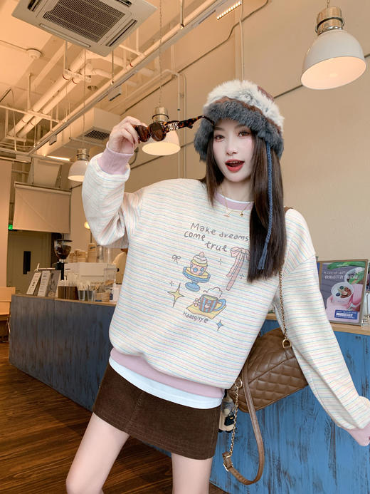 【169元任选2件】现货！粉色条纹印花卫衣 商品图9