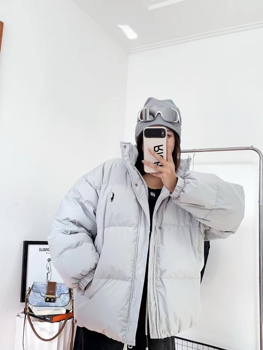 D110626精典连帽拉链可拆卸小马刺绣羽绒服男女同款 商品图2