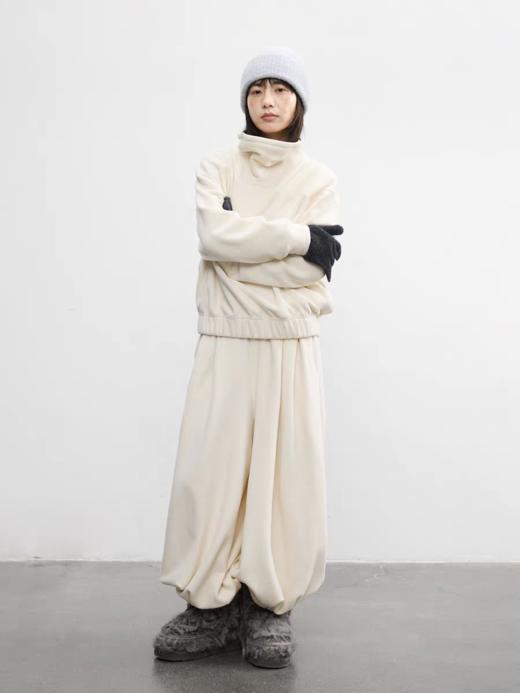 步履不停/5D15111C/防风高领卫衣 商品图3