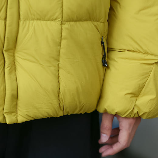 DRONKOO 2025 立领长方格绗线龟背面包短款厚羽绒服 商品图3