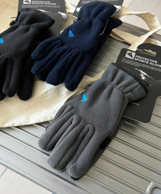 正品攀山鼠高端P200抓绒保暖可触屏手套8110403 商品图2