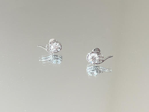 「轨迹」钻石18k白金网球耳钉 商品图0