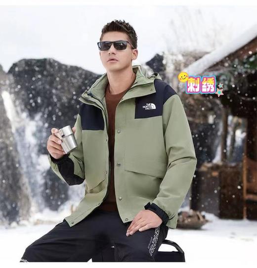 D110632冬季新款休闲撞色三合一冲锋衣外套男女同款 商品图4