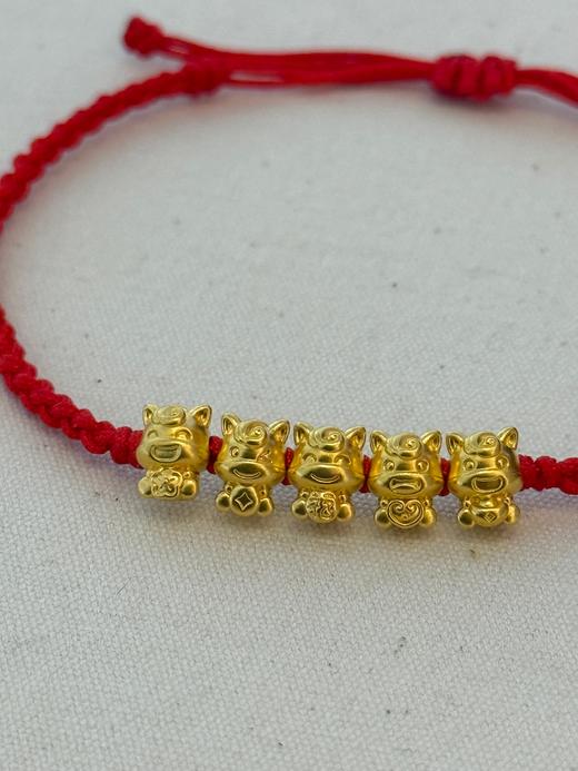 足金五福马红绳手链 商品图1