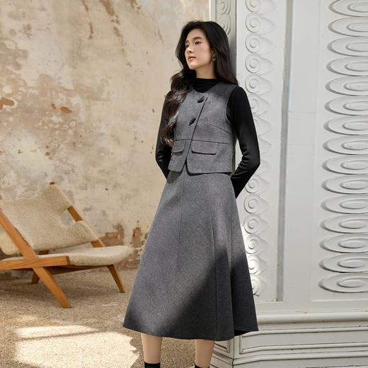 奢姿大码女装2025冬季胖妹妹时尚通勤圆领马甲搭A字裙两件套装9954994354A 商品图2