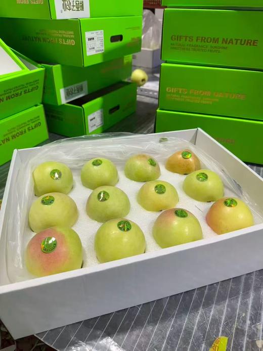 【精品水果】醉西子 | 青岛青森水蜜桃苹果 天生自带水蜜桃香的苹果 国内最早上市的高端苹果 商品图1