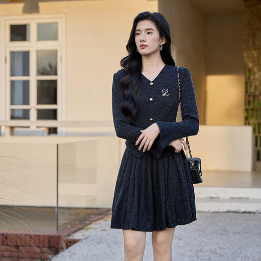 奢姿大码女装2025秋季百褶设计松紧裙子胖妹妹时尚百搭减龄半身裙 商品图4