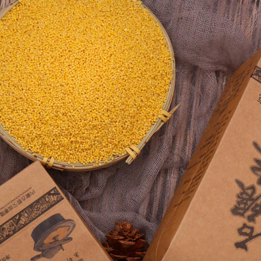 孟克河 有机纯石碾子小米3kg（750g*4） 商品图2