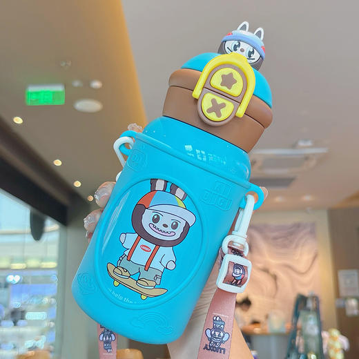 新款潮流【医用级316保温杯】 拉布布&卡皮巴拉公仔儿童壶 316不锈钢双饮保温杯 学生上学必备水杯 商品图6