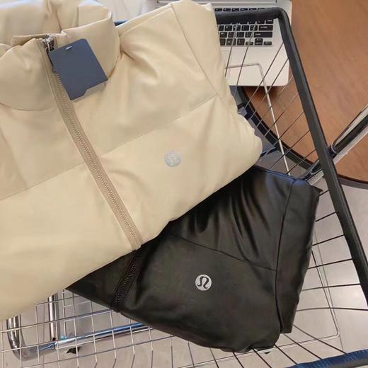 D110633冬季立领款防风保暖皮衣棉服男女同款 商品图6