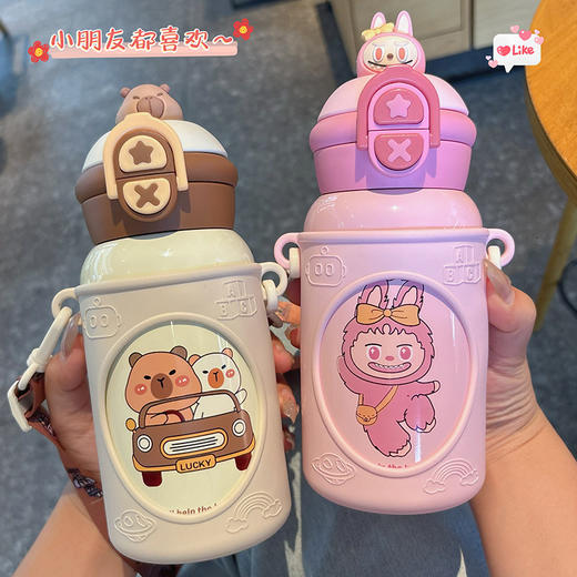新款潮流【医用级316保温杯】 拉布布&卡皮巴拉公仔儿童壶 316不锈钢双饮保温杯 学生上学必备水杯 商品图3