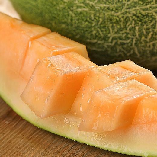 【9斤更值！现摘现发新鲜哈密瓜】肉质细嫩，美味多汁，脆甜可口,甜度适中，清香扑鼻，口感细腻爽口，当季新鲜水果网纹瓜 商品图4