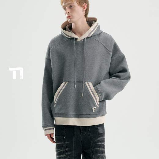 启世录TIWILLTANG“希夷兮格”连帽宽松加绒细格罗纹领休闲卫衣 商品图1