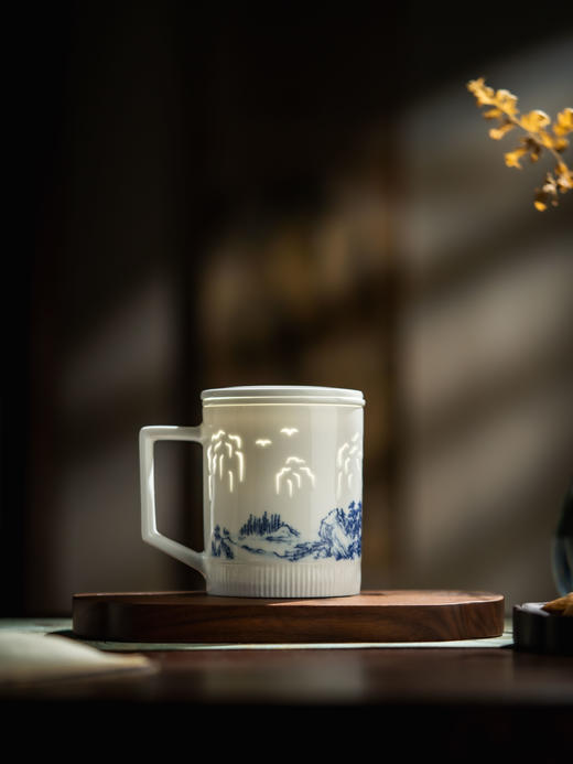 新品 富玉 | 景德镇陶瓷溪山清韵茶漏杯带盖水杯 商品图0