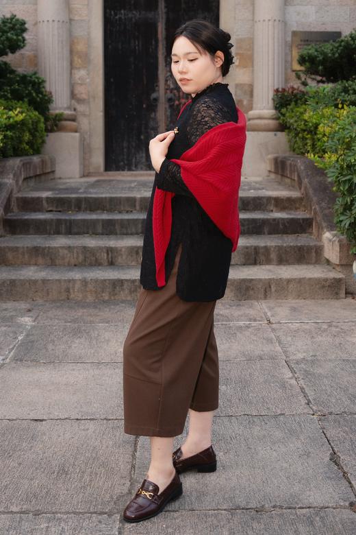 一周发货【针织帽 & 多功能三角巾】黑色、咖色、灰色针织帽，减龄保暖防风护耳，大头围款！3款三角巾，解锁4种最经典百搭色系，咖色、红色、黑色、白色 商品图2