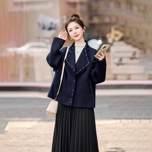 休闲风毛呢大衣女2025秋冬新韩版时尚宽松大翻领短款双面羊毛外套 商品图2