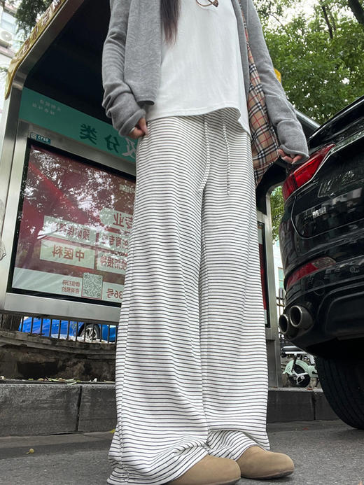 宽腰细条纹糯米垂垂裤女秋季2025新款慵懒风宽松休闲直筒阔腿裤子 商品图1