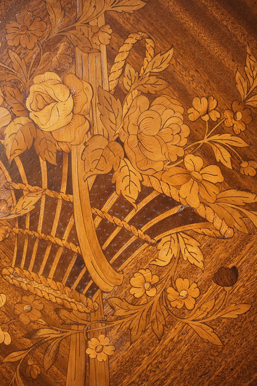 独角鹿西洋古董1890年代法国出品古典卷叶纹铜鎏金精雕装饰大理石台面繁花缎带主题细木镶嵌边柜 商品图6