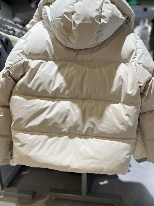 【云粉节】 【新品】7楼 NewBalance时尚保暖休闲男羽绒服 吊牌价:2599元 商品图1