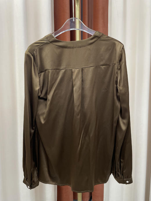 「断码清仓」复古V领丝滑气质桑蚕丝衬衫ZFYY050 商品图1